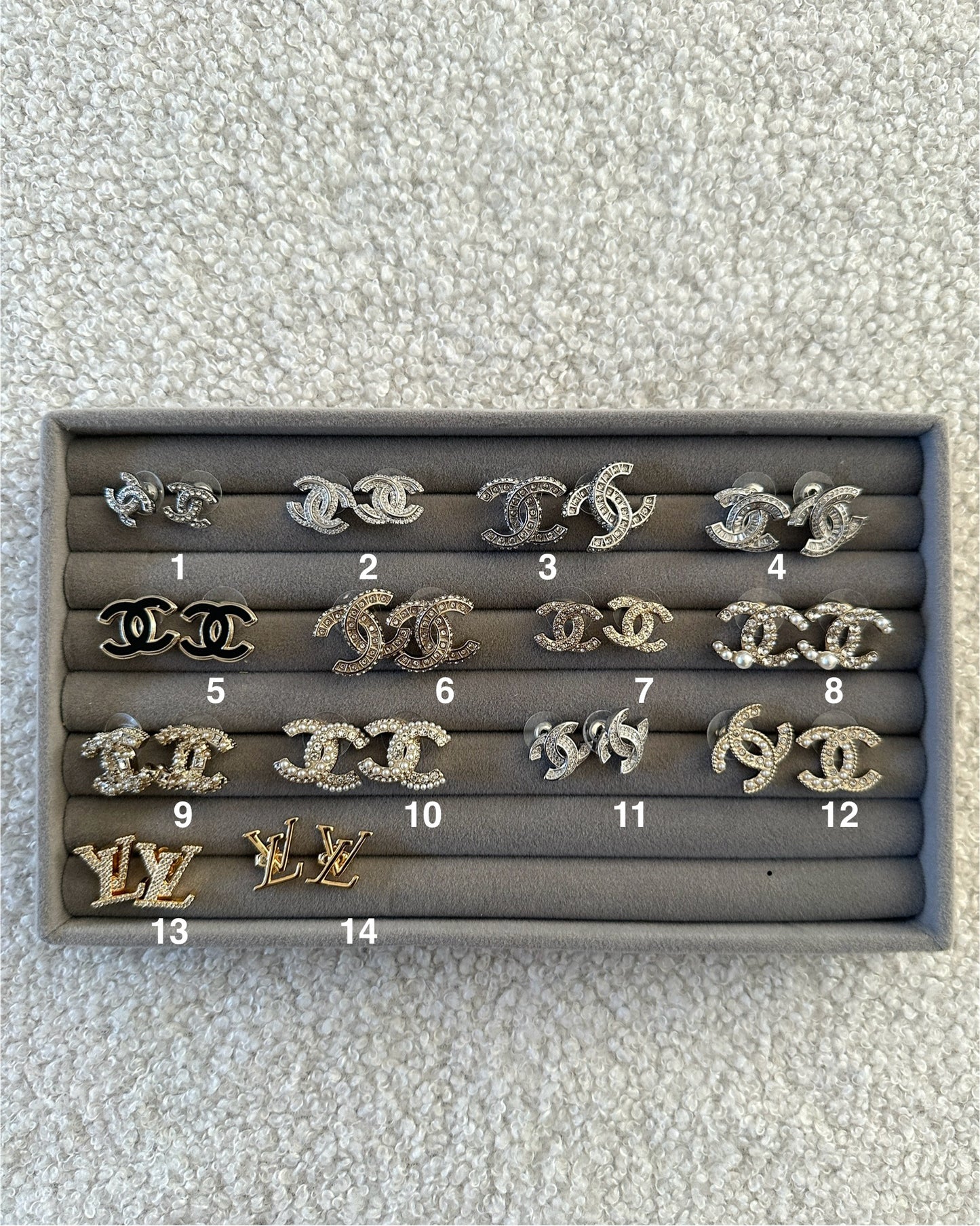 BOUCLES D’OREILLES