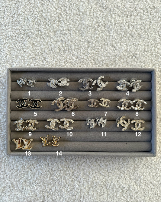 BOUCLES D’OREILLES